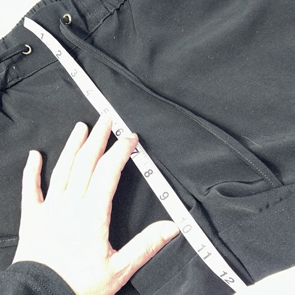 Dynamite Shorts - Picture 8 of 9